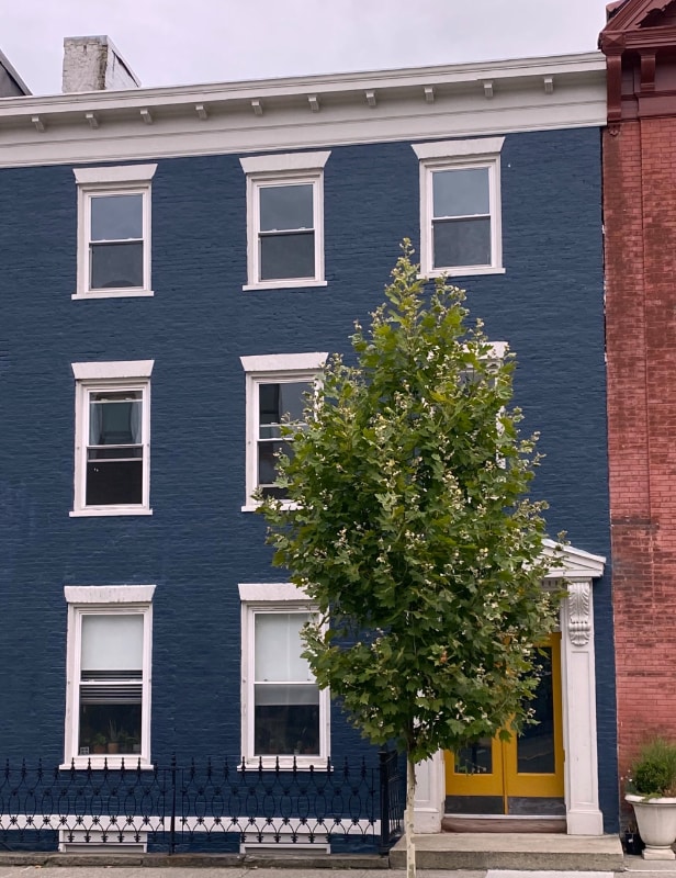 358 Warren St in Hudson, NY - Building Photo - Building Photo