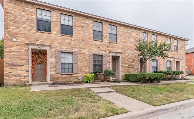 5765 Shadydell Dr in Fort Worth, TX - Building Photo