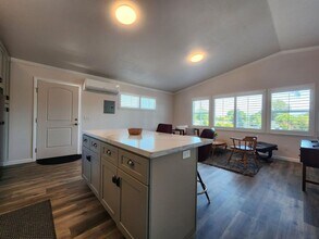 669 Camino Ct in Santa Rosa, CA - Building Photo - Building Photo