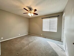 6714 N 110th Ave in Omaha, NE - Building Photo - Building Photo