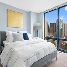 200 S Halsted St in Chicago, IL - Building Photo - Building Photo