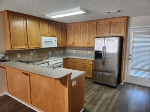 105 Monticello Dr in Byron, GA - Building Photo - Building Photo