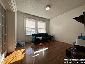 14A Ashford St, Unit 1 in Boston, MA - Building Photo - Building Photo