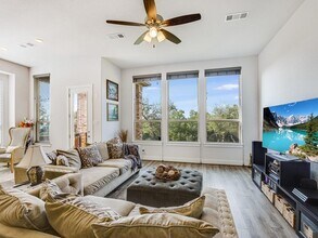 8409 Prairie Rye Dr in Lago Vista, TX - Building Photo - Building Photo