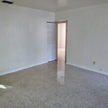 3826 14th Ave S in St. Petersburg, FL - Building Photo - Building Photo