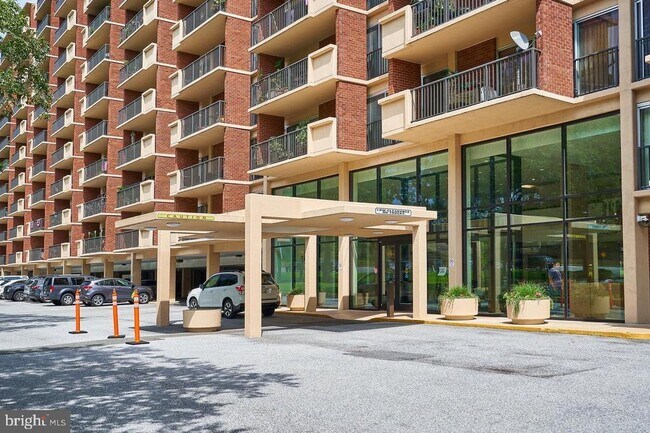 property at 1300 Army Navy Dr