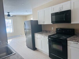 520 Nevada St in Dubuque, IA - Building Photo