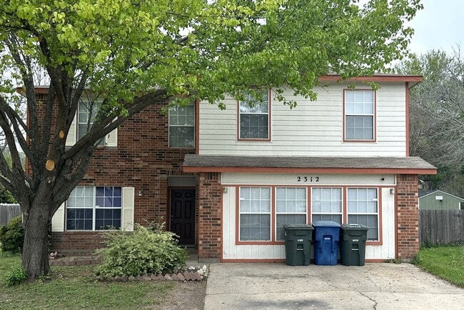 property at 2312 Guy Cir