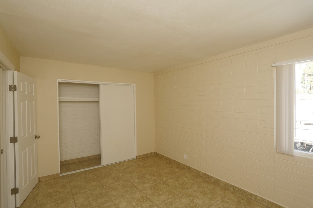 Radius Apartments in Phoenix, AZ - Building Photo