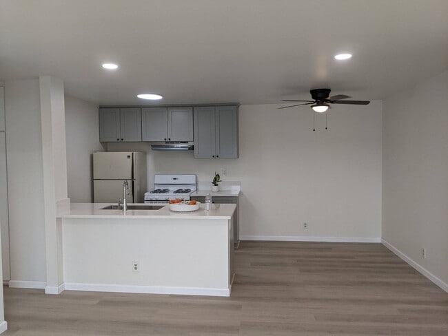 property at 4727 W 147th St