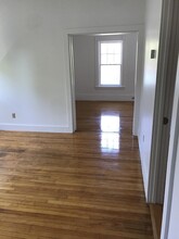 123 Mayfield St in Worcester, MA - Building Photo - Building Photo