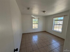 6 Francisco Ave in Mission, TX - Building Photo - Building Photo