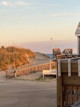 56821 North Carolina Hwy 12 in Hatteras, NC - Foto de edificio - Building Photo