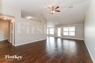 1612 NW 23rd Terrace in Cape Coral, FL - Foto de edificio - Building Photo