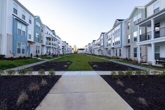 15369 Sunray Aly in Midlothian, VA - Building Photo - Building Photo