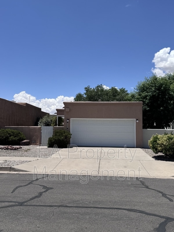 6541 Keeling St NW in Albuquerque, NM - Building Photo - Building Photo