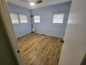 303 50th Avenue Plaza W in Bradenton, FL - Building Photo - Building Photo