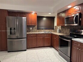 256 NW 82nd Terrace in Miami, FL - Building Photo