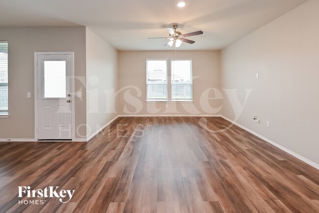 5835 Big Bluestem Ln in Katy, TX - Foto de edificio - Building Photo