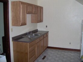 1219 Conway St, Unit 2 in St. Paul, MN - Building Photo