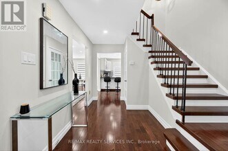 55 McGraw Ave in Brampton, ON - Building Photo - Building Photo