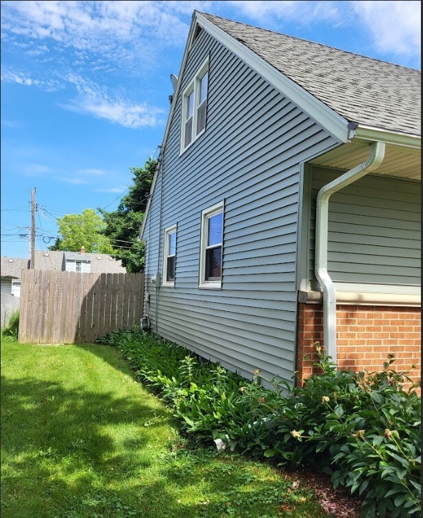 W158N9026 Charles Dr in Menomonee Falls, WI - Building Photo - Building Photo