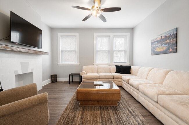 property at 2909 Josephine St
