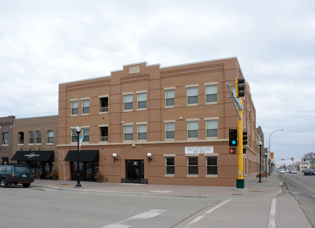 Lofts On Fourth in Moorhead, MN - Foto de edificio - Building Photo