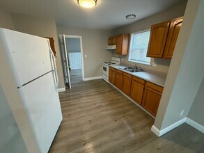 49 Market St in Fort Kent, ME - Building Photo - Building Photo