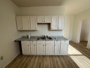 4307 Hays Ave in Cincinnati, OH - Building Photo - Building Photo