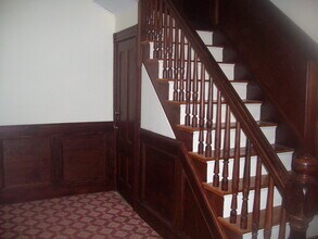 137 Marcella St, Unit 2 in Boston, MA - Building Photo - Building Photo