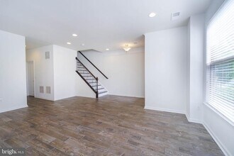 23503 Adagio Terrace in Ashburn, VA - Building Photo - Building Photo