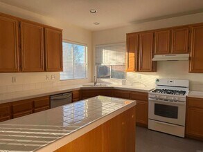 4983 Calle Arquero in Oceanside, CA - Building Photo - Building Photo