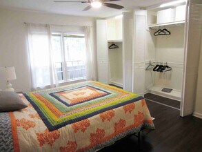 11 Cantey Pl NW in Atlanta, GA - Foto de edificio - Building Photo