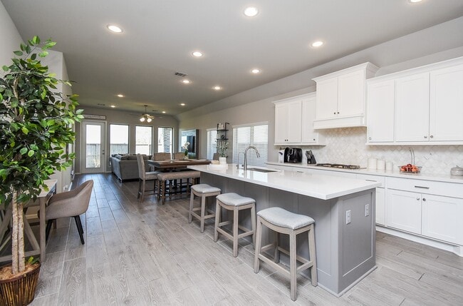 property at 31443 Splitting Willow Ln