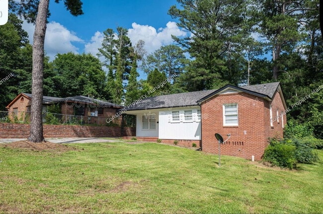 489 Forest Ave in Macon, GA - Building Photo - Building Photo