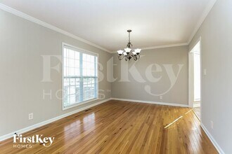 993 Glenhurst Way in Clarksville, TN - Building Photo - Building Photo