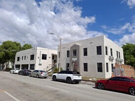 539 SW 7th Ct in Miami, FL - Building Photo