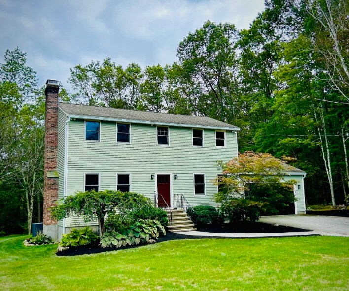 87 West St in Westford, MA - Building Photo