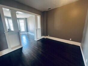 9710 S Ave L in Chicago, IL - Building Photo - Building Photo