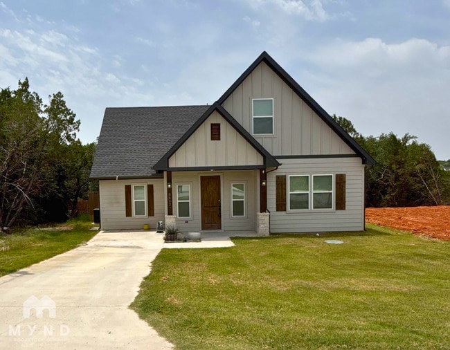 property at 5612 San Jacinto Dr