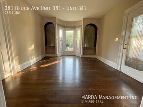 381 Bruce Ave in Windsor, ON - Building Photo - Building Photo