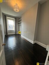 265 Beacon St, Unit 5 in Boston, MA - Building Photo - Building Photo