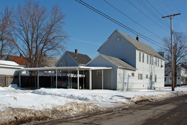 1958 Long Ave in Lorain, OH - Building Photo - Building Photo