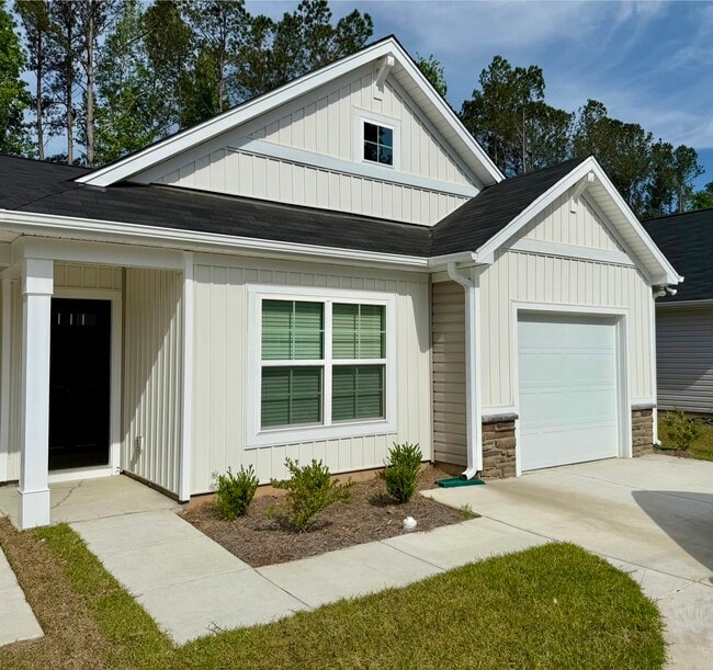 property at 1124 Russell Ave