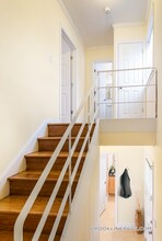 563 VFW Parkway in Chestnut Hill, MA - Foto de edificio - Building Photo