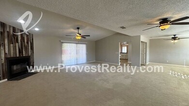 14278 Tawya Rd in Apple Valley, CA - Building Photo - Building Photo