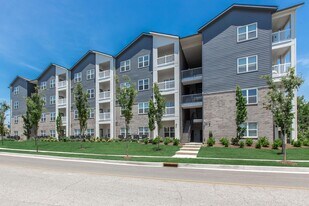 The Arcadia in Madison, TN - Building Photo