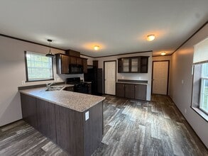 11774 Cascade Cir in Romeo, MI - Building Photo - Building Photo