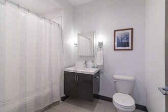 1310 W College Ave in Spokane, WA - Building Photo - Building Photo